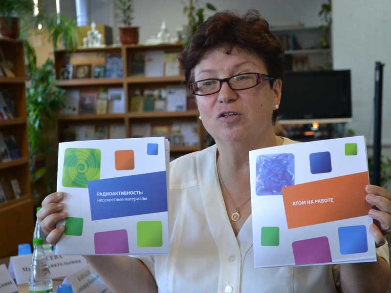 Фото к Информационный центр по атомной энергии принял участие в Международном  форуме «Великие реки»