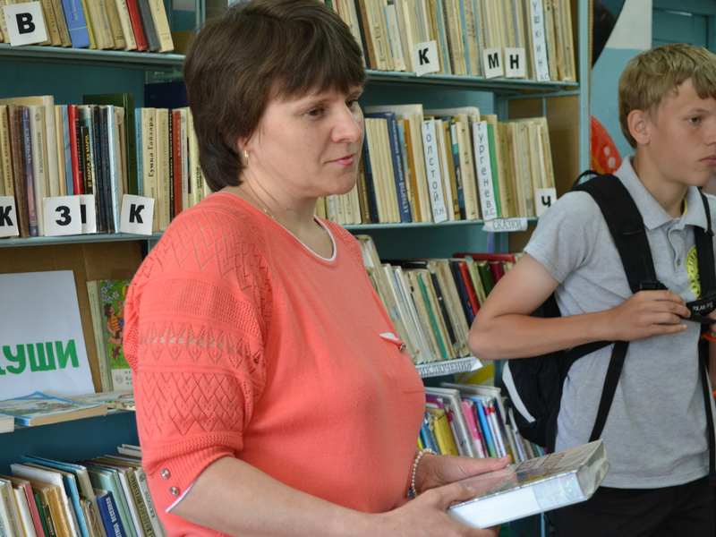 Фото к Библиотека Вознесенского района пополнилась книгами об атомной энергетике