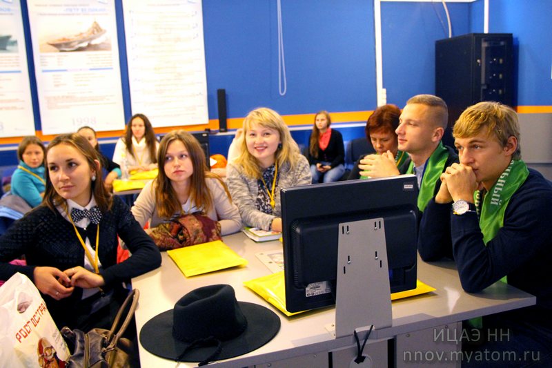 Фото к В рамках Международного Слёта «Лучших студенческих групп» студенты Минска, Ижевска и Нижнего Новгорода посетили ИЦАЭ