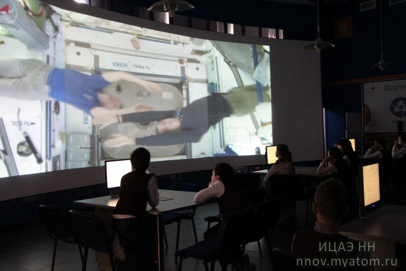 Фото к В информационном центре по атомной энергии стартовала Неделя Космоса