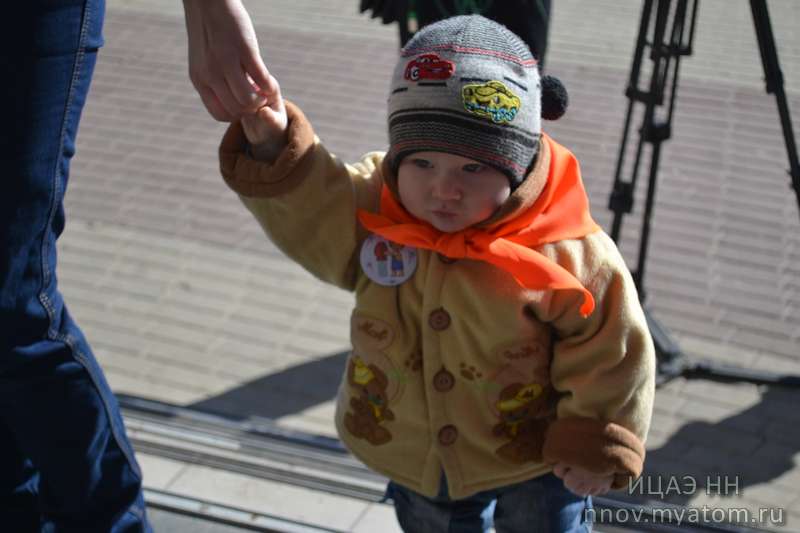 Фото к «Если очень захотеть – можно в космос полететь!» Информационный центр по атомной энергии принял участие в городском празднике в честь Дня космонавтики