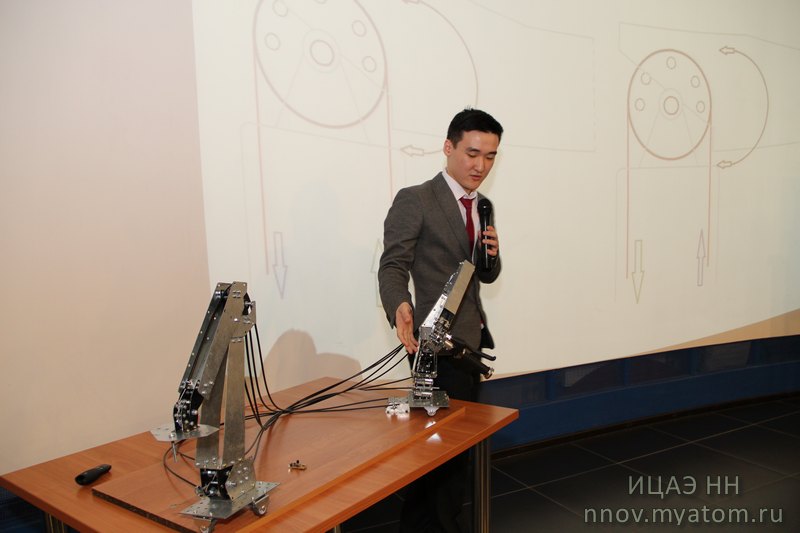 Фото к Техническое творчество школьников активно продвигает «Время, вперед!»