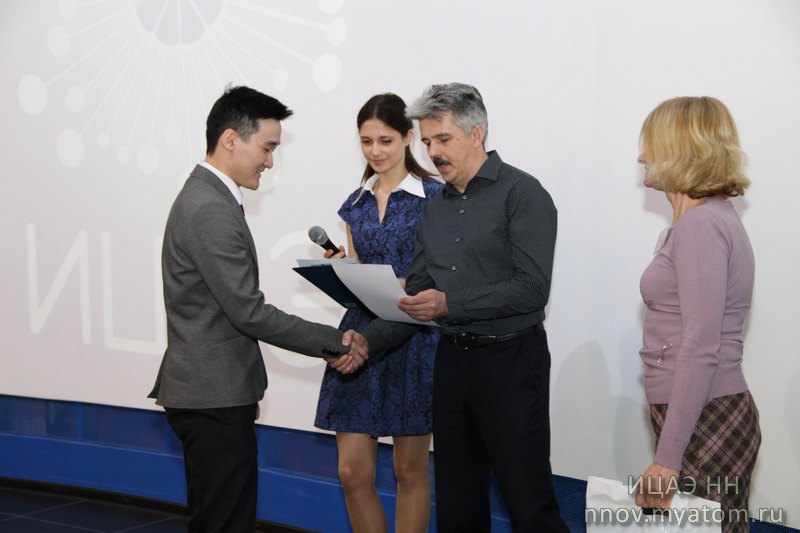 Фото к Техническое творчество школьников активно продвигает «Время, вперед!»