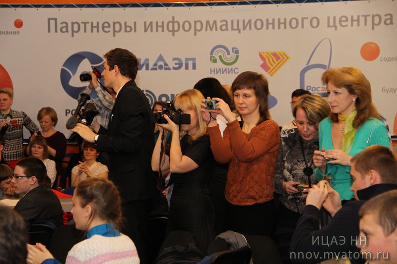 Фото к «Окно в мир», кующий Победу 1945 года, распахнули участники областного конкурса медиатворчества