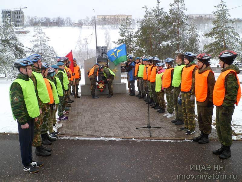 Фото к Юные десантники совершили велопробег в честь Великой Победы