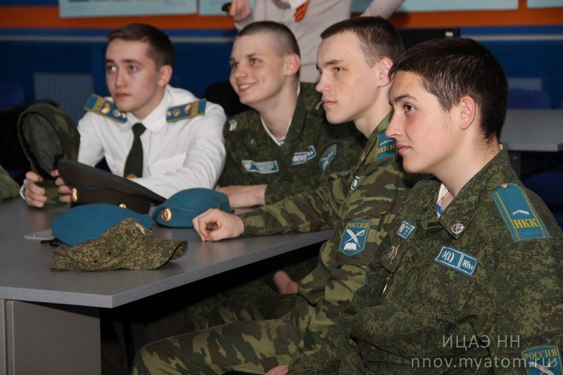 Фото к Юные десантники совершили велопробег в честь Великой Победы