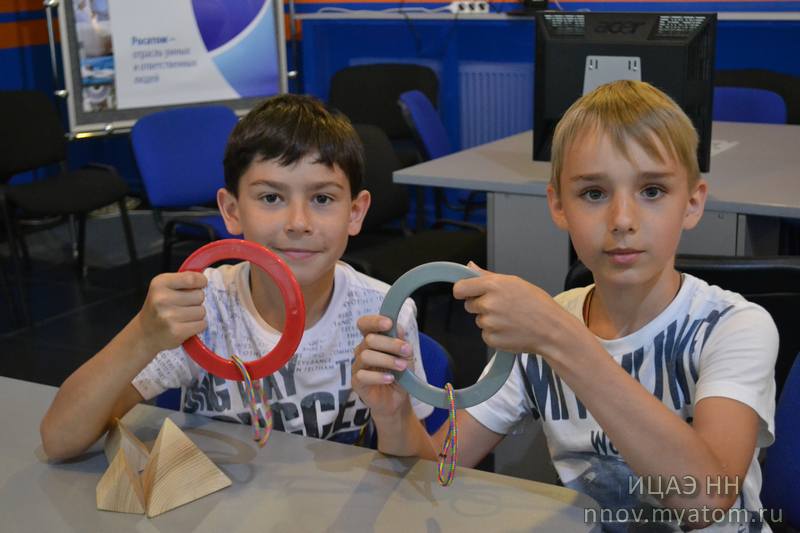 Фото к Должны смеяться дети: в ИЦАЭ прошла серия праздничных мероприятий