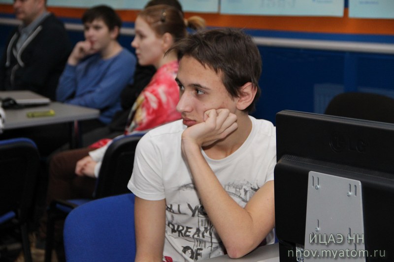 Фото к Возможность самореализации для школьников: Школа информатики «Вектор++» объявляет о старте занятий 