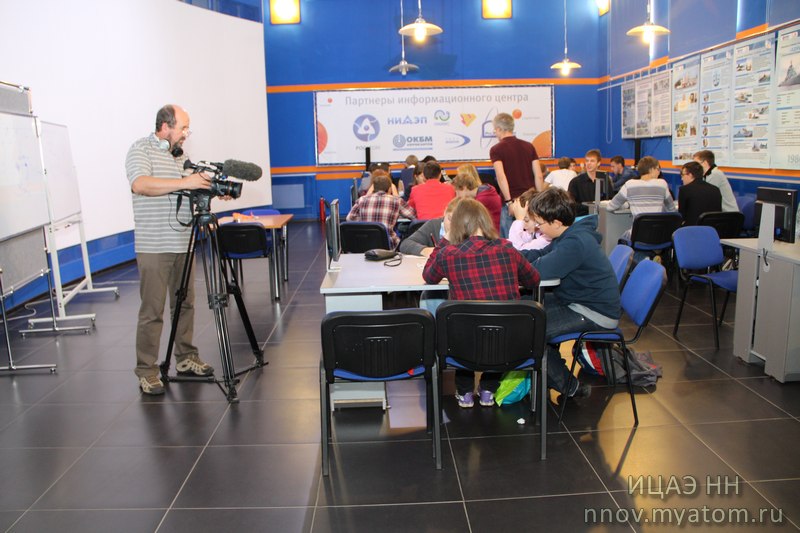 Фото к ФеНИсТ2015: учимся мыслить нестандартно (день третий на площадке ИЦАЭ)