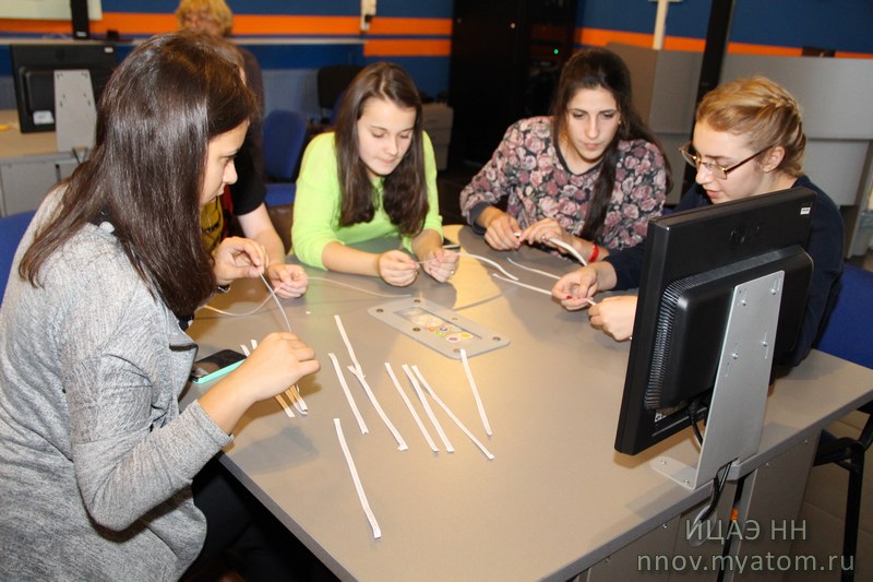 Фото к ФеНИсТ2015: собираем геном (день шестой на площадке ИЦАЭ