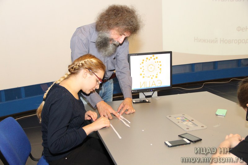 Фото к ФеНИсТ2015: собираем геном (день шестой на площадке ИЦАЭ