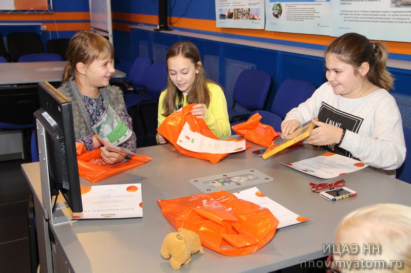 Фото к Инженер – звучит гордо: в ИЦАЭ прошёл цикл профориентационных встреч со школьниками