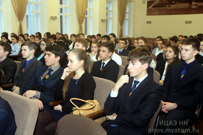 Фото к Учеников «Школы на колёсах» становится всё больше