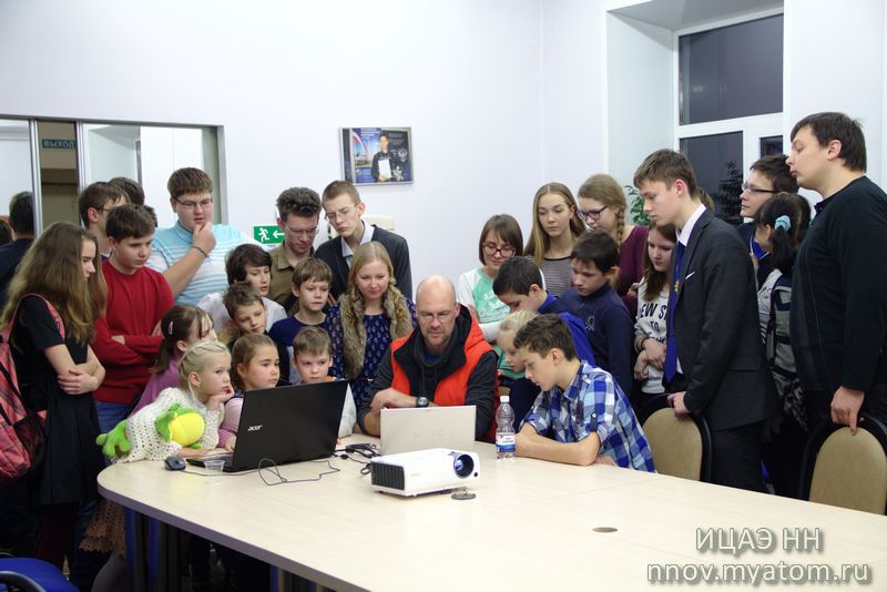 Фото к «Дни науки и коммуникаций»: нижегородцы узнали о науке всё и даже больше