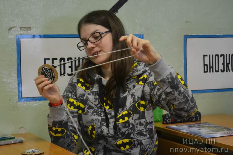 Фото к От пустыни - к оазису, от свалки - к полигону: ученики «Школы на колёсах» побывали на экологическом уроке