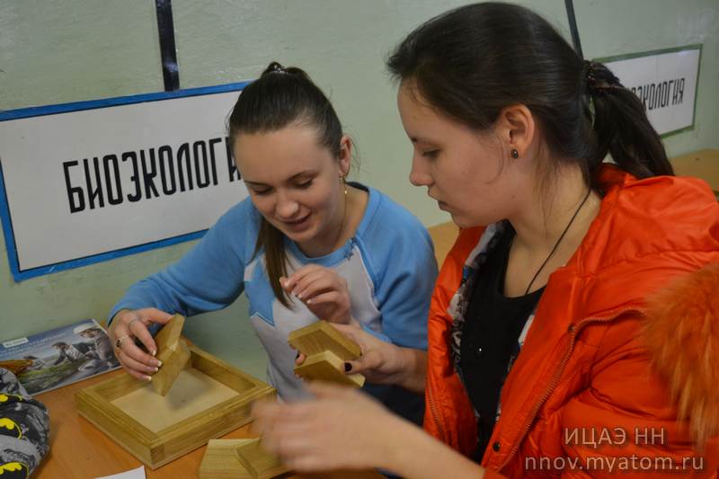 Фото к От пустыни - к оазису, от свалки - к полигону: ученики «Школы на колёсах» побывали на экологическом уроке