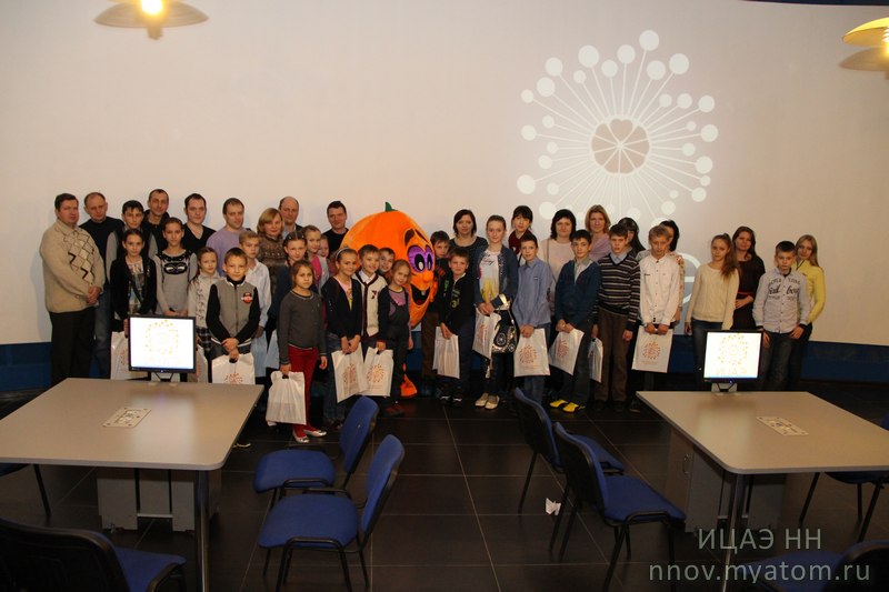 Фото к По стопам родителей: дети сотрудников АО «ОКБМ Африкантов» на тематическом празднике в ИЦАЭ