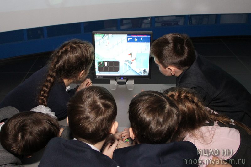 Фото к С портфелем пятерок в корпорацию знаний