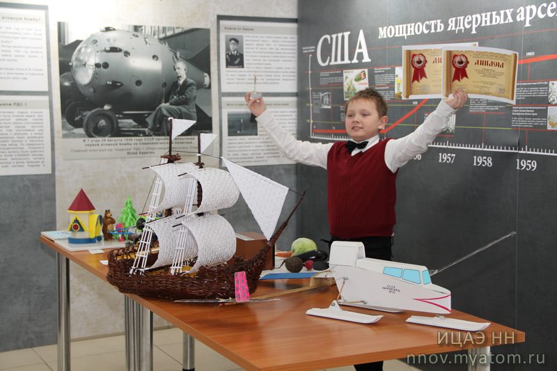 Фото к «Сам себе Кулибин»: юные нижегородцы покоряли жюри «космическими» талантами